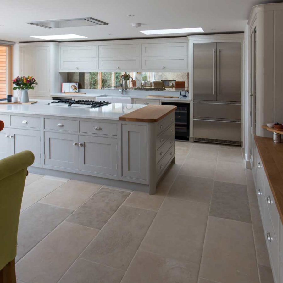 Our tips for selecting stone kitchen flooring for your project ...