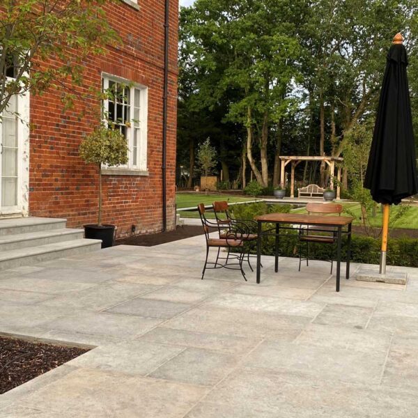 Richmond historic flagstone paving