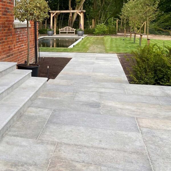 Richmond historic flagstone paving