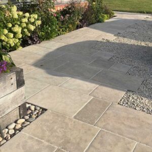 Paris casa flagstone paving