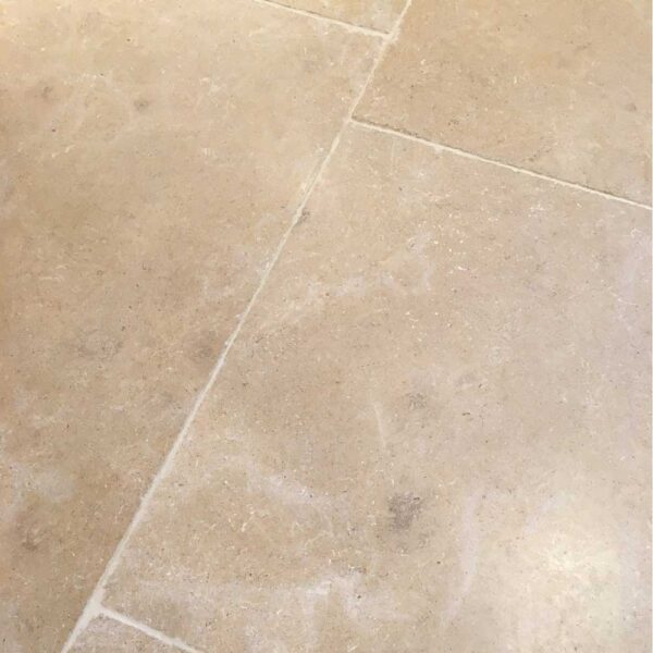 Cirencester tumbled flagstones. Tuscany. Neranjo.